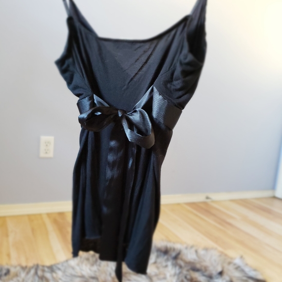 Tank,cami,layers - Picture 3 of 5